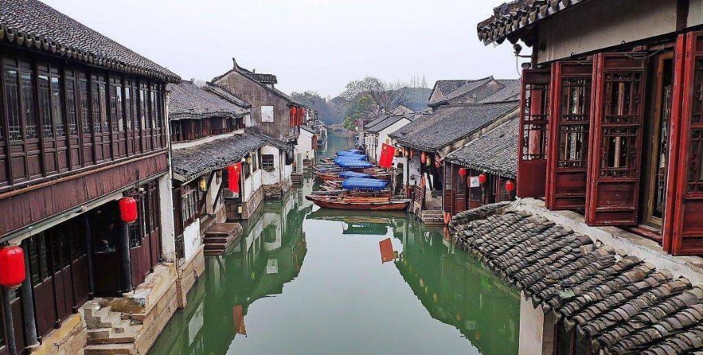 《杰克奥特曼》的地底人是何来头？曾经也是人类凭什么就处死